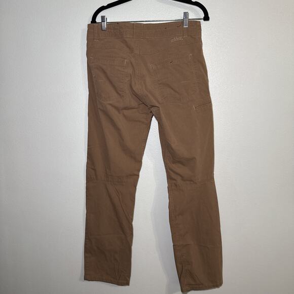 KUHL Legendary Pants Mens 32x32 Slax Tan Khaki Outdoor Slacks Gorpcore - Picture 2 of 7